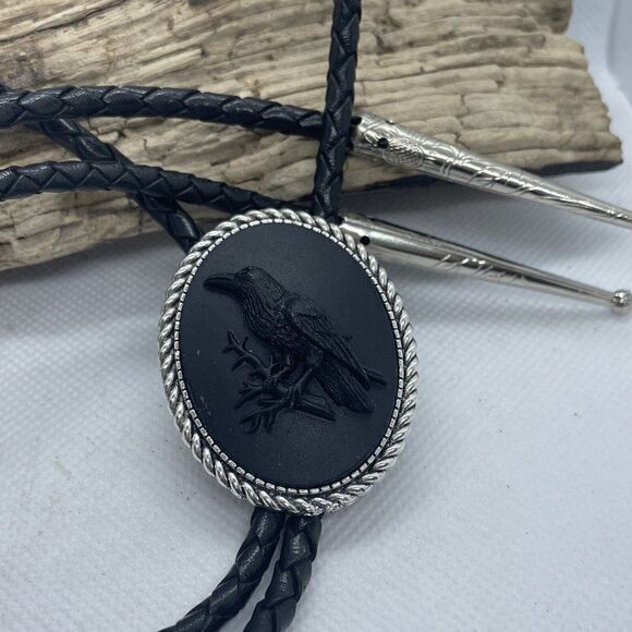 Steampunk Gothic Raven Black Crow Bolo Lariat Tie Wedding party gift Southwest - Picture 1 of 14